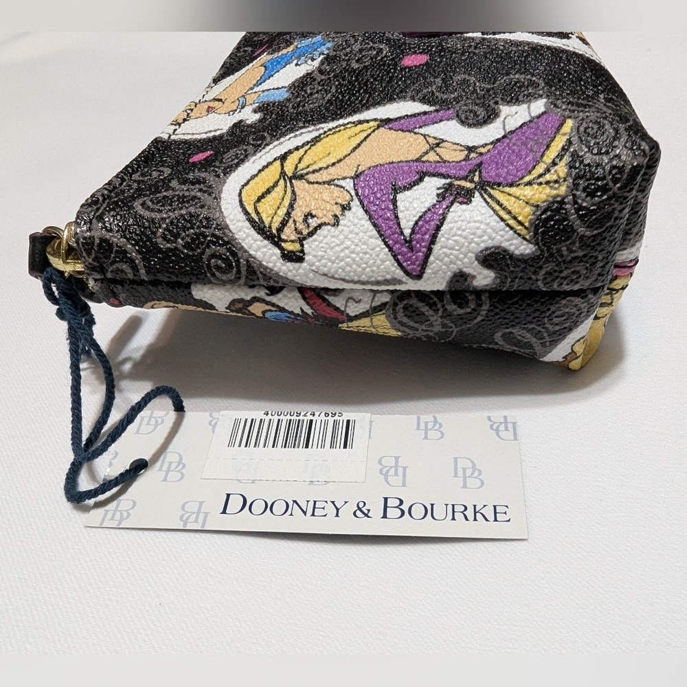 Dooney & Bourke Disney Runway Princess Cosmetic Bag /Pouch - Picture 2 of 11